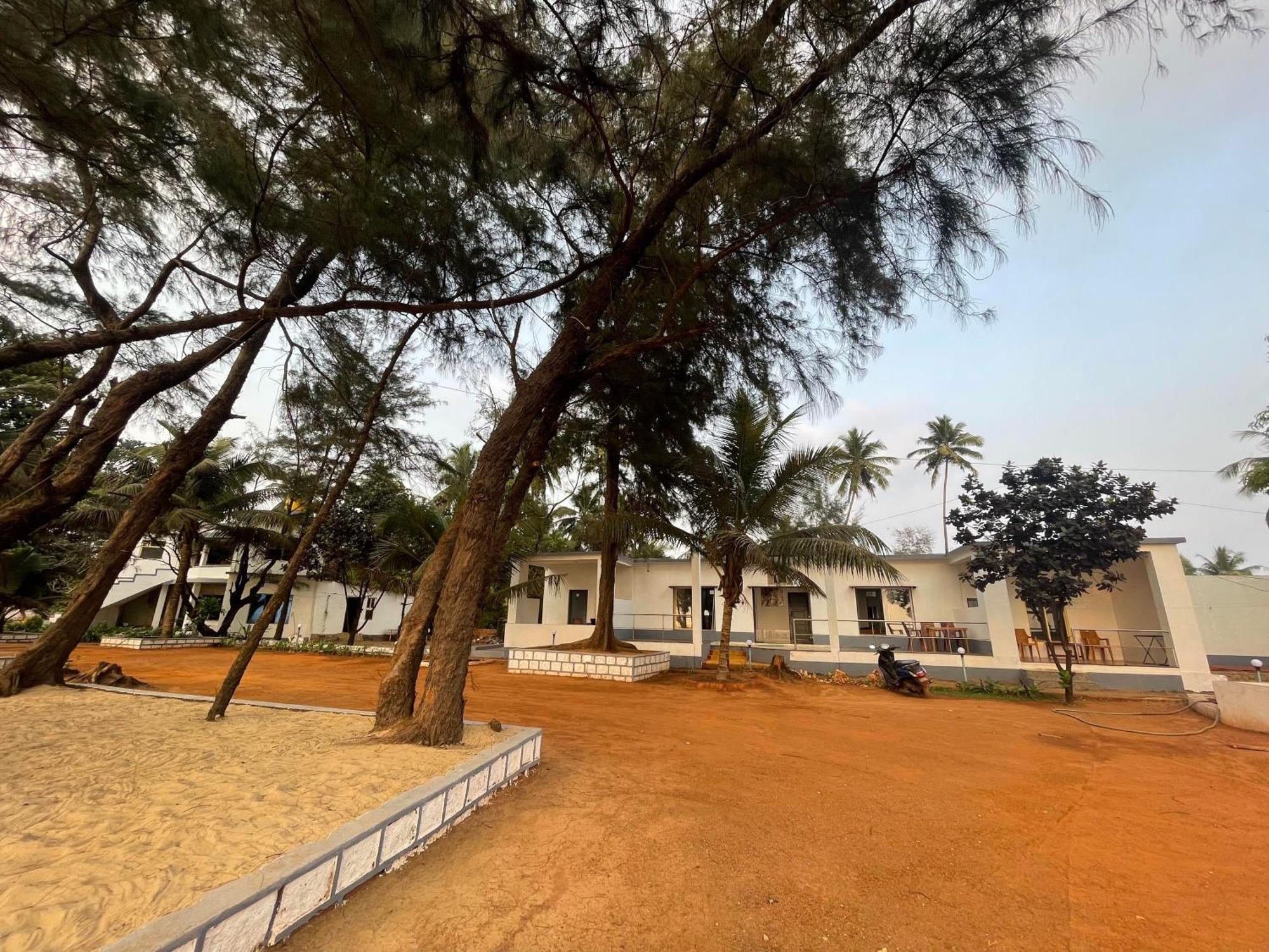 The Meraki Beach Resort Gokarna  Exterior foto
